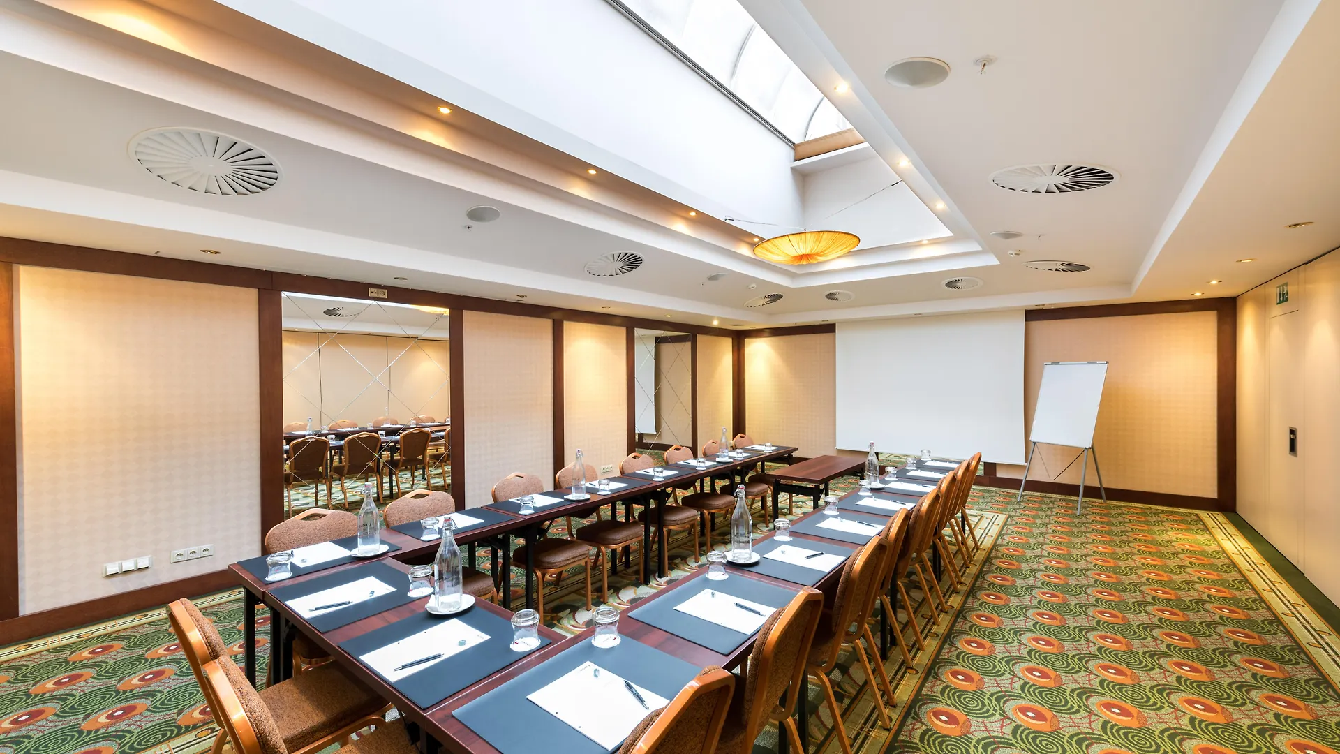 Lindner Hotel Prague Castle, Part Of Jdv By Hyatt