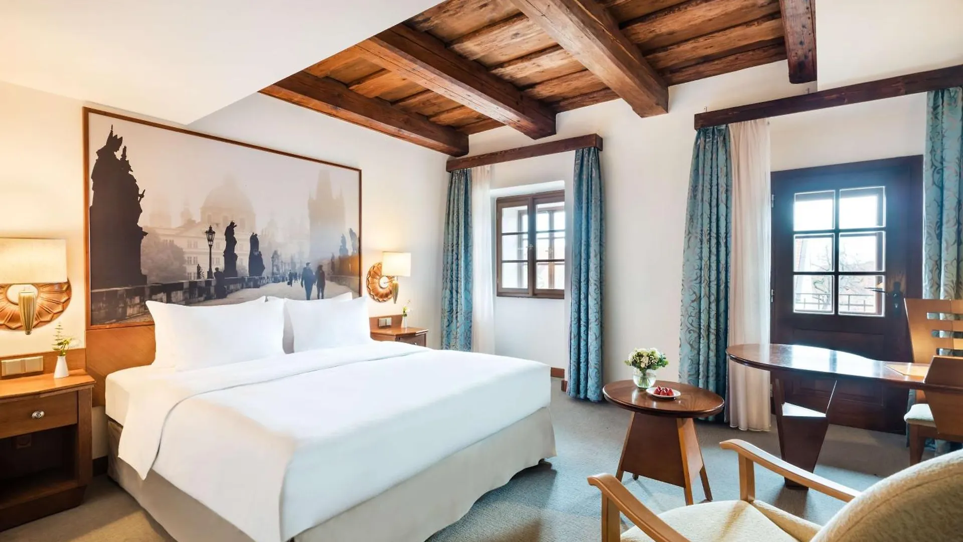 Lindner Hotel Prague Castle