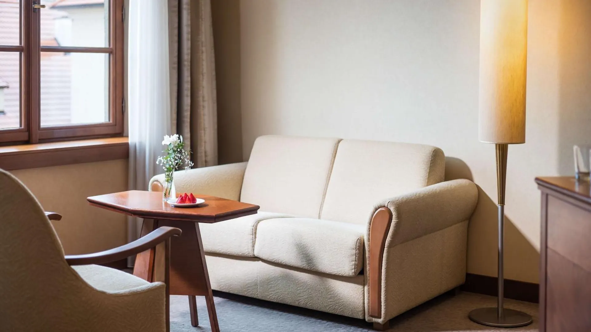 Lindner Hotel Prague Castle, Part Of Jdv By Hyatt 4*,